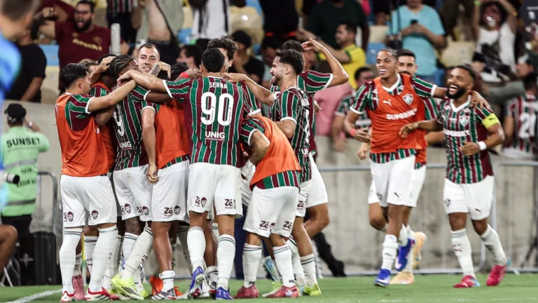 Fluminense promove amistosos no Maracanã com a aguardada estreia de Hulk
