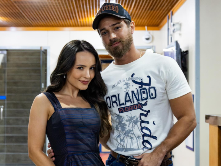 Larissa Manoela desmente boatos sobre gravidez: “Meu corpo não é de grávida