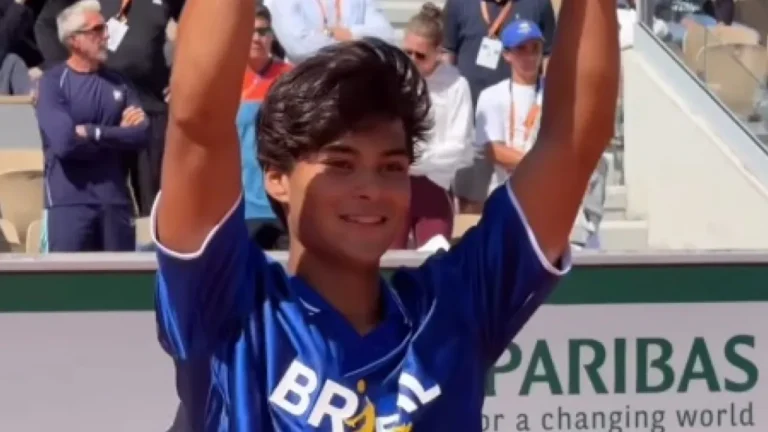 Guto Miguel é coroado campeão juvenil em Roland Garros e alcança o topo do ranking global