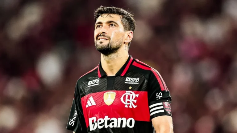 Arrascaeta retorna ao Flamengo em nova etapa no Ninho do Urubu