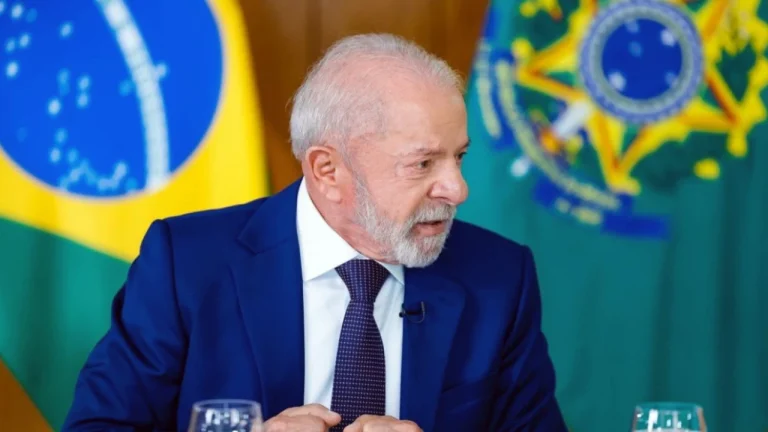 Governo brasileiro anuncia ação na OMC e promete resposta rápida às tarifas impostas pelos EUA