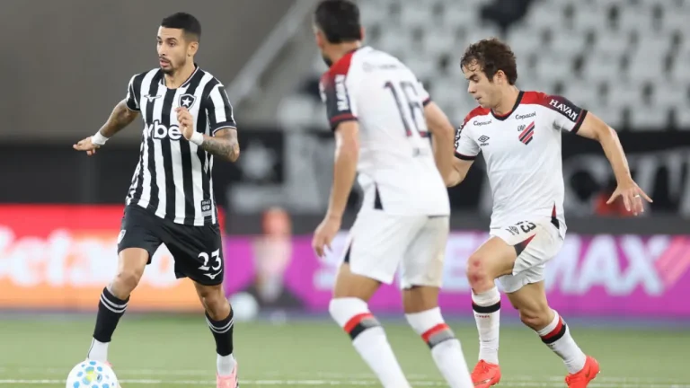 Santi Rodríguez brilha com dois gols, mas sua saída do Botafogo continua iminente