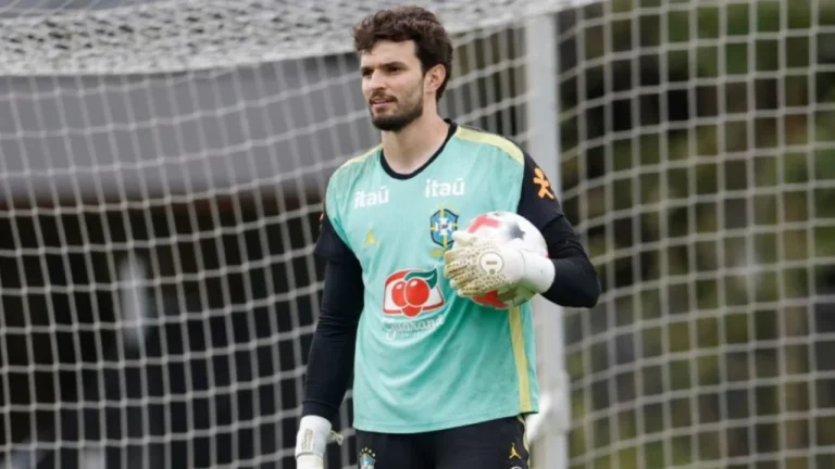 Otávio faz sua estreia pela Seleção Brasileira após rápida passagem nas arquibancadas do Mineirão